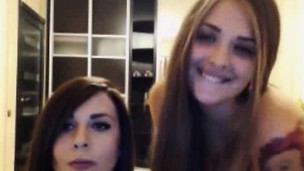 2 Hawt Legal age teenager Lesbians Kssing On Webcam