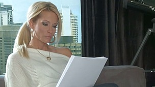 Blonde MILF Jessica Drake is a writer that would like to fulfill her sex fantasies. Her dreams are about having sex with handsome elegant fellow from the past. This babe would share her couch with that man.