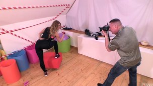 Lucky photographer gets to drill a cute lady with a priceless butt